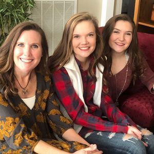 Meet your Posher, Wendie